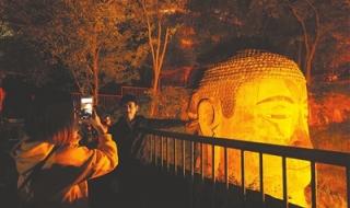 乐山大佛同日对比照 乐山大佛同日对比照