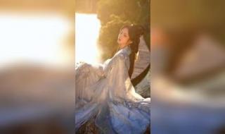 仙人抚我顶下一句 仙人抚我顶下一句