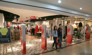 百荣世贸商城营业时间