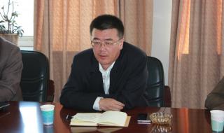 赤峰二中被吹成一中